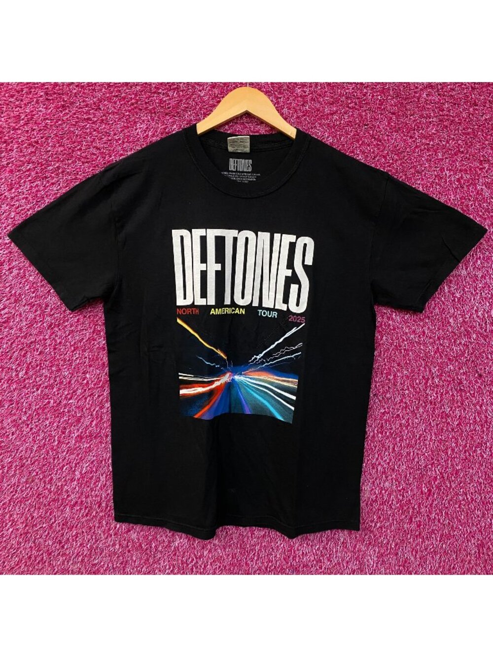 Deftones 2025 North American Tour 2025 Nu Metal T-Shirt Large